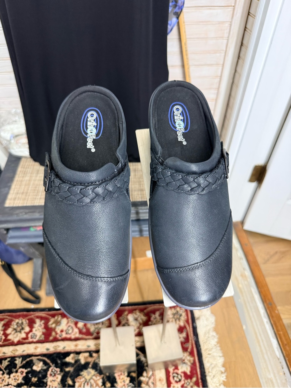 OrthoFeet Irma Women’s 11 Wide Black Leather Clogs NEW, No Box
